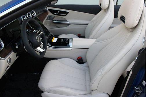 2026 Mercedes-Benz CLE 300 4MATIC Cabriolet