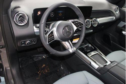2026 Mercedes-Benz GLB 250 Base