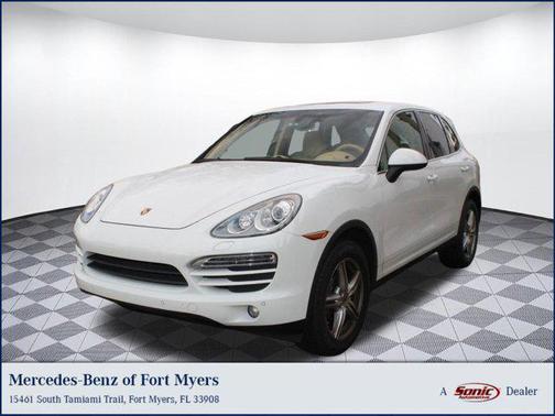 2014 Porsche Cayenne Cayenne