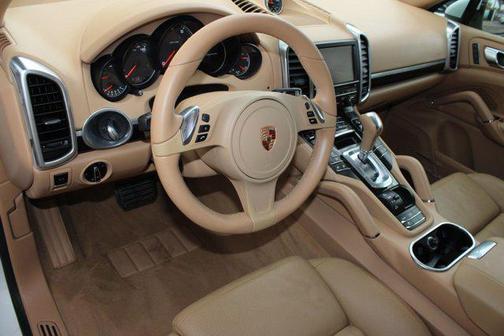 2014 Porsche Cayenne Cayenne