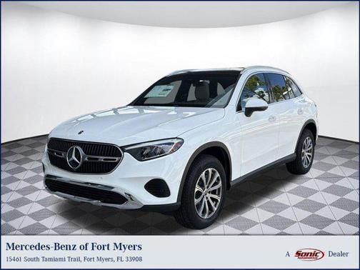 Polar White 2026 Mercedes-Benz GLC 300 Base