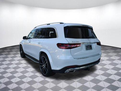 2026 Mercedes-Benz GLS 450 4MATIC