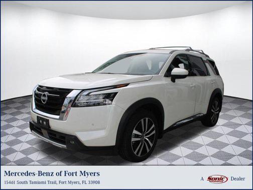 2023 Nissan Pathfinder Platinum 4WD