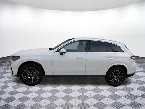 2026 Mercedes-Benz GLC 300 4MATIC