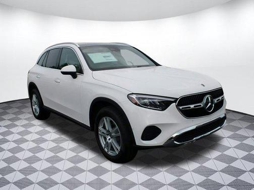 2025 Mercedes-Benz GLC 300 Base