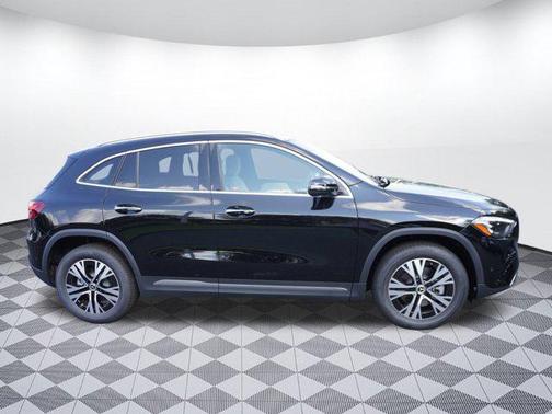 2025 Mercedes-Benz GLA 250 Base