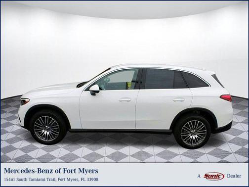 2025 Mercedes-Benz GLC 300 4MATIC