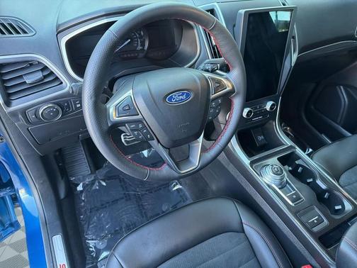 Atlas Blue Metallic 2021 Ford Edge ST Line