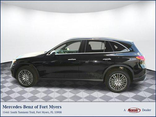 2025 Mercedes-Benz GLC 300 Base