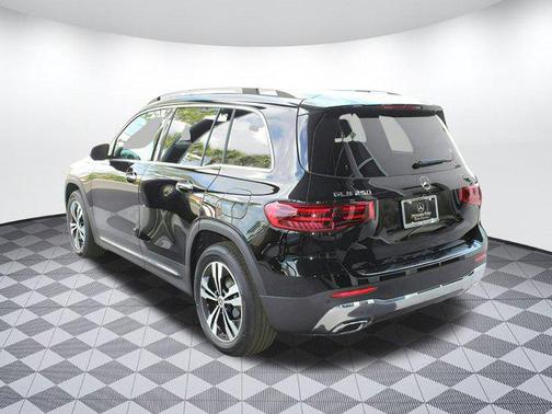 2025 Mercedes-Benz GLB 250 Base