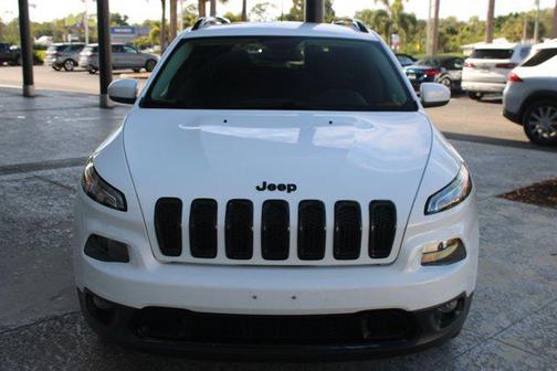 2016 Jeep Cherokee Altitude