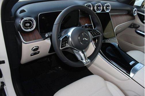 2026 Mercedes-Benz GLC 300 Base