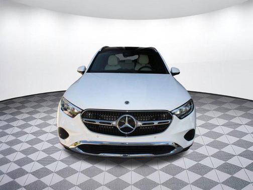 2026 Mercedes-Benz GLC 300 Base