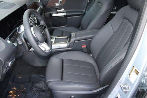 2026 Mercedes-Benz GLB 250 Base