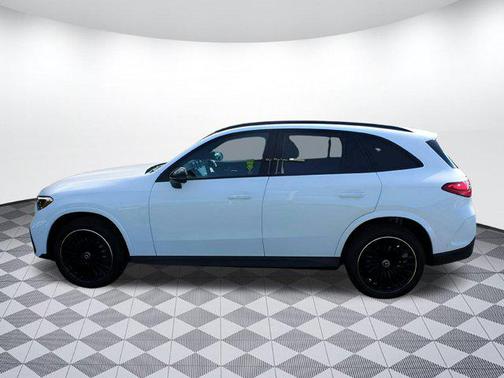 2025 Mercedes-Benz GLC 300 Base