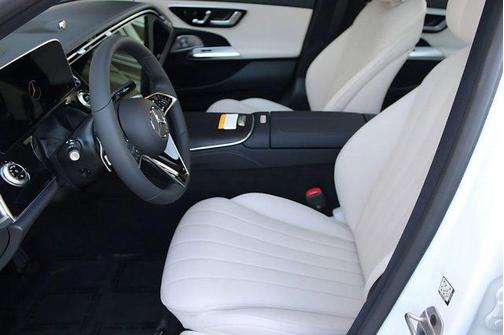 MANUFAKTUR Moonlight White Metallic 2026 Mercedes-Benz E-Class E 350