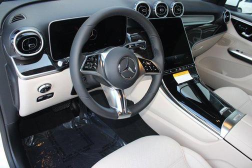 2026 Mercedes-Benz GLC 300 Base