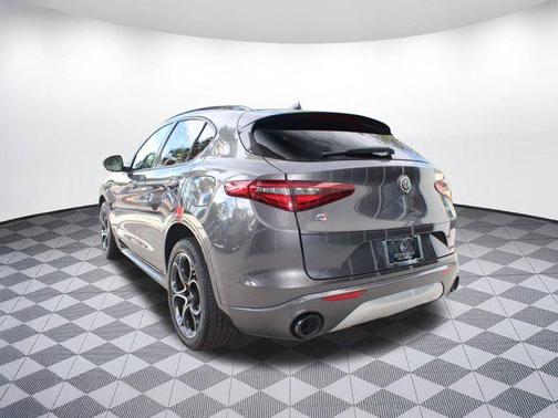 2022 Alfa Romeo Stelvio Ti