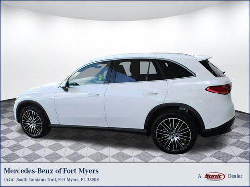 2025 Mercedes-Benz GLC 300 Base