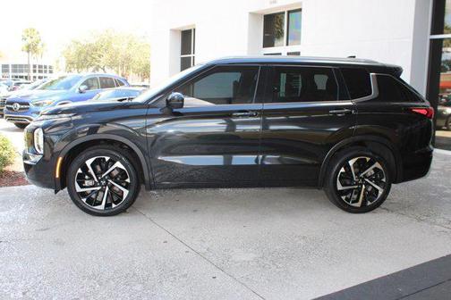 2022 Mitsubishi Outlander SEL Special Edition 2WD