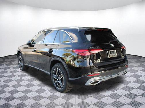 2026 Mercedes-Benz GLC 300 Base