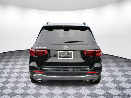 2025 Mercedes-Benz GLB 250 Base