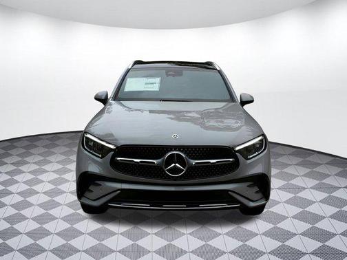 2025 Mercedes-Benz GLC 300 4MATIC