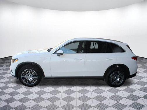 2026 Mercedes-Benz GLC 300 4MATIC