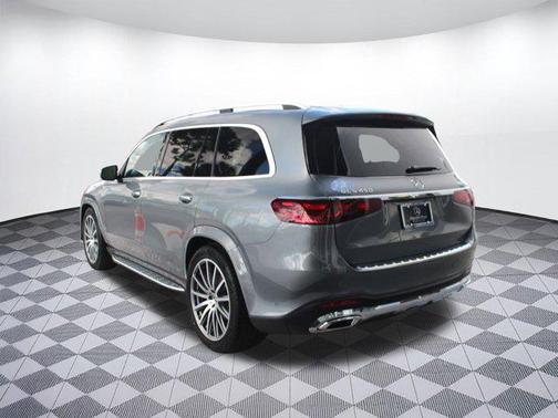 2026 Mercedes-Benz GLS 450 4MATIC