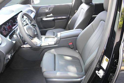 2025 Mercedes-Benz GLB 250 Base