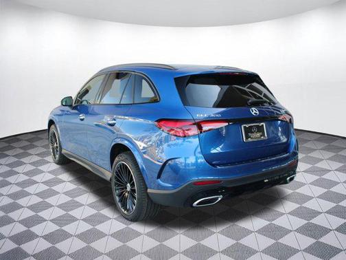 2026 Mercedes-Benz GLC 300 4MATIC