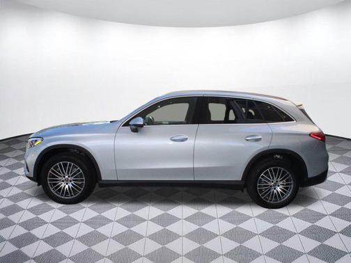 2026 Mercedes-Benz GLC 300 Base