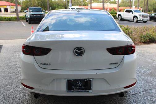 2020 Mazda Mazda3 FWD w/Premium Package