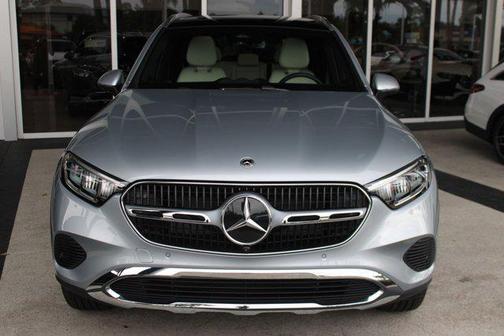 2026 Mercedes-Benz GLC 300 Base