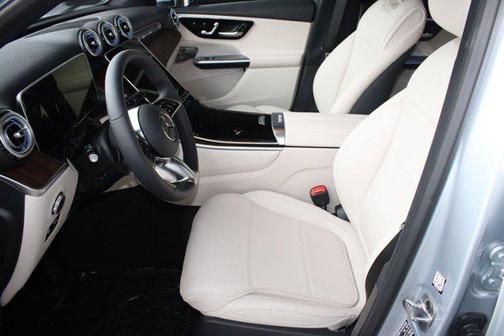 2026 Mercedes-Benz GLC 300 Base