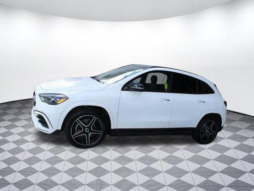2025 Mercedes-Benz GLA 250 Base