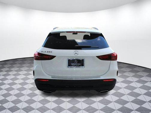2025 Mercedes-Benz GLA 250 Base