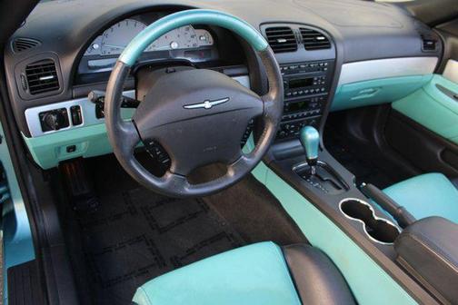 2002 Ford Thunderbird Premium