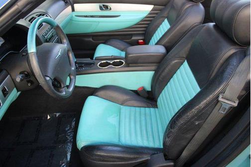 2002 Ford Thunderbird Premium