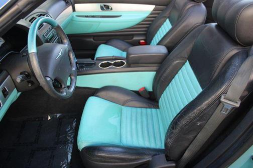 2002 Ford Thunderbird Premium