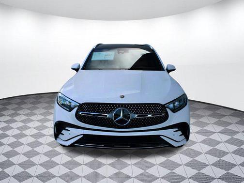 2025 Mercedes-Benz GLC 300 4MATIC
