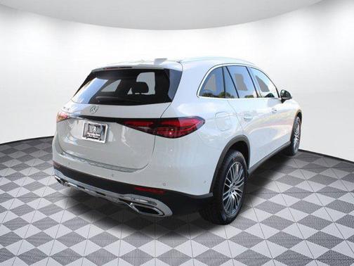 2025 Mercedes-Benz GLC 300 Base