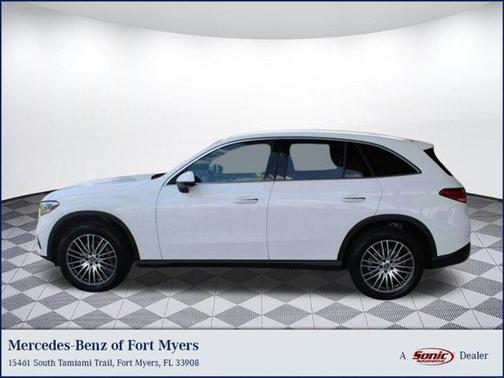 2025 Mercedes-Benz GLC 300 Base