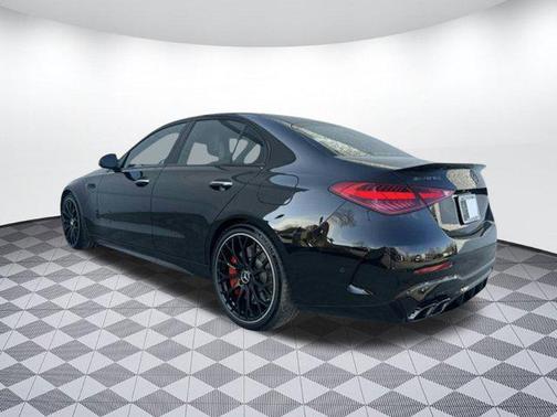 2024 Mercedes-Benz AMG C 63 S E Performance