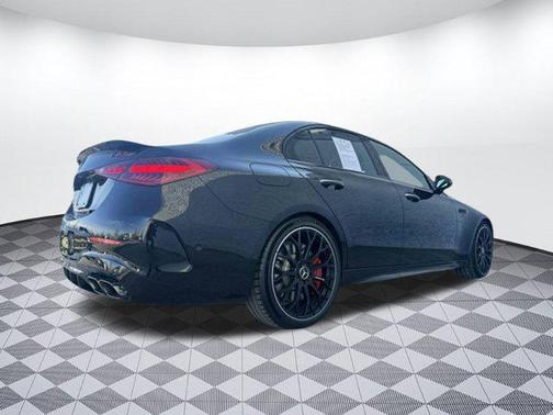 2024 Mercedes-Benz AMG C 63 S E Performance