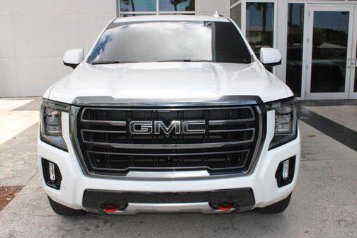 2024 GMC Yukon XL 4WD AT4