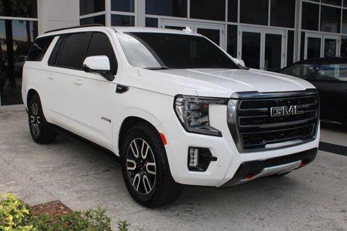 2024 GMC Yukon XL 4WD AT4