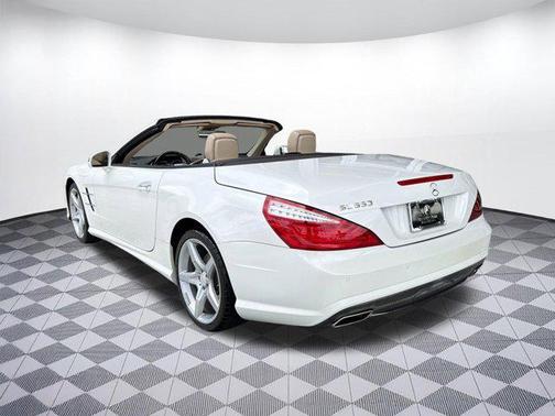 White 2015 Mercedes-Benz SL-Class SL 550