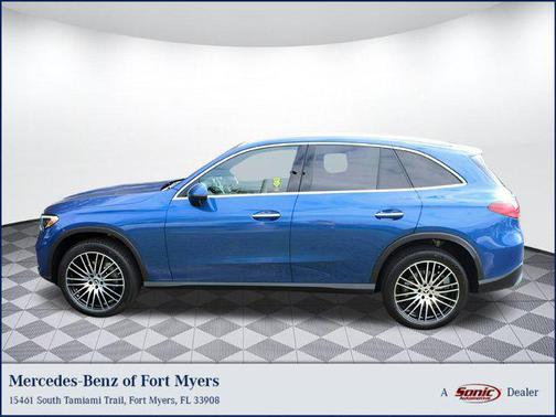 2025 Mercedes-Benz GLC 300 Base