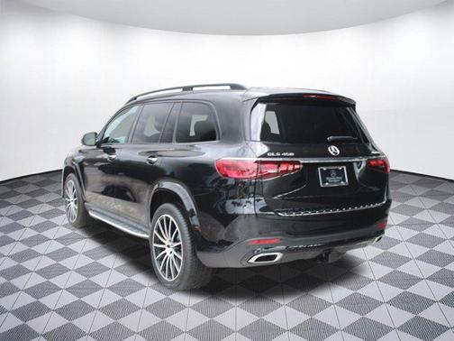 2026 Mercedes-Benz GLS 450 4MATIC